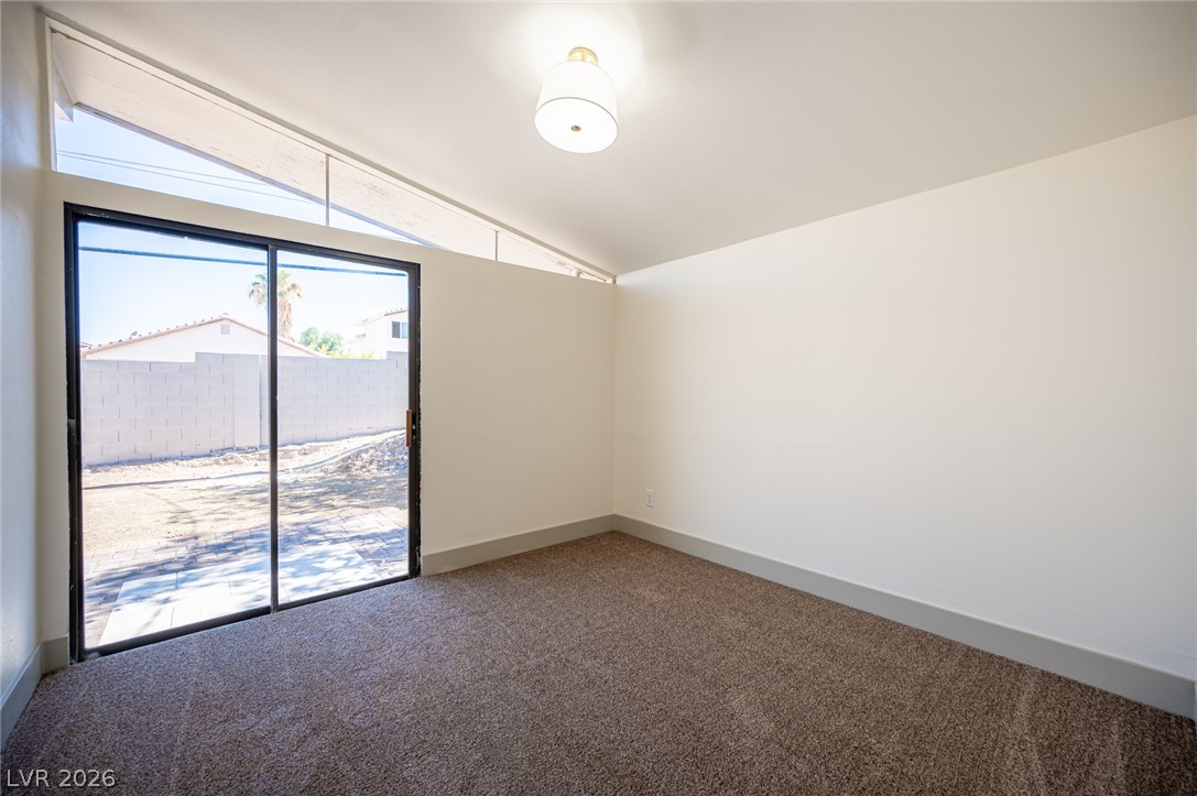 5317 Evergreen Avenue Las Vegas NV 89107