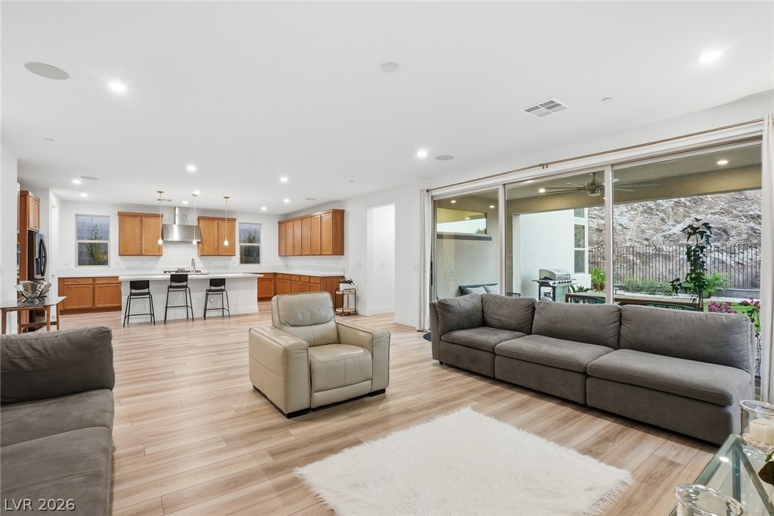1917 Regal Bluff Drive Henderson NV 89052