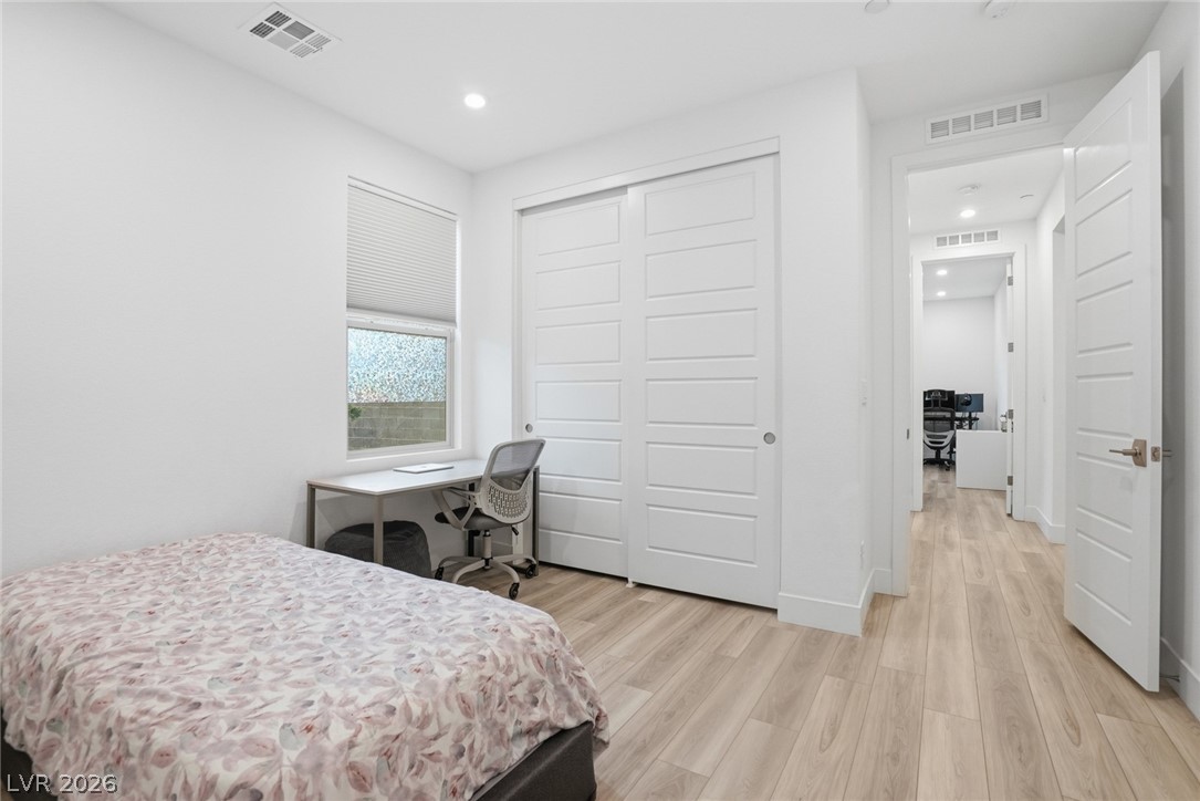 1917 Regal Bluff Drive Henderson NV 89052