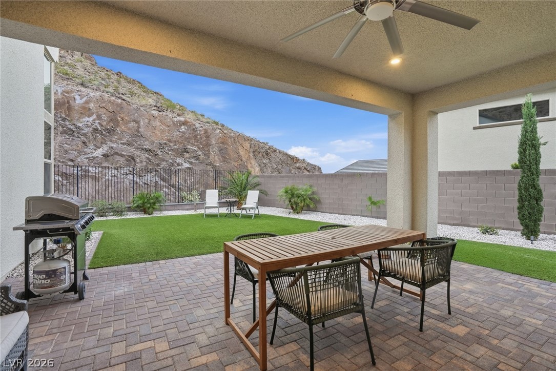 1917 Regal Bluff Drive Henderson NV 89052