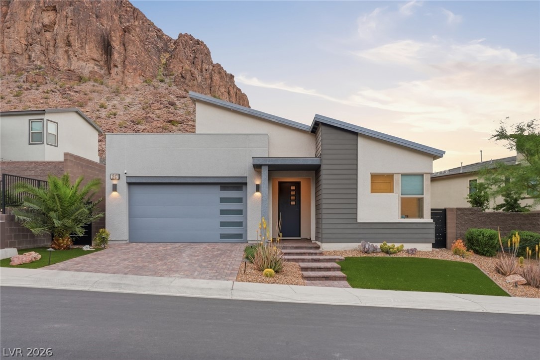 1917 Regal Bluff Drive Henderson NV 89052
