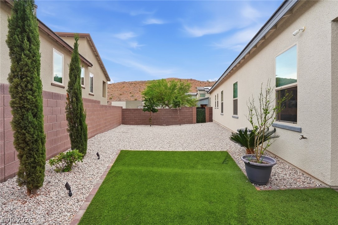1917 Regal Bluff Drive Henderson NV 89052