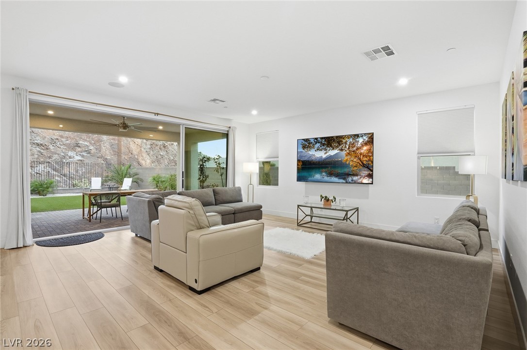 1917 Regal Bluff Drive Henderson NV 89052