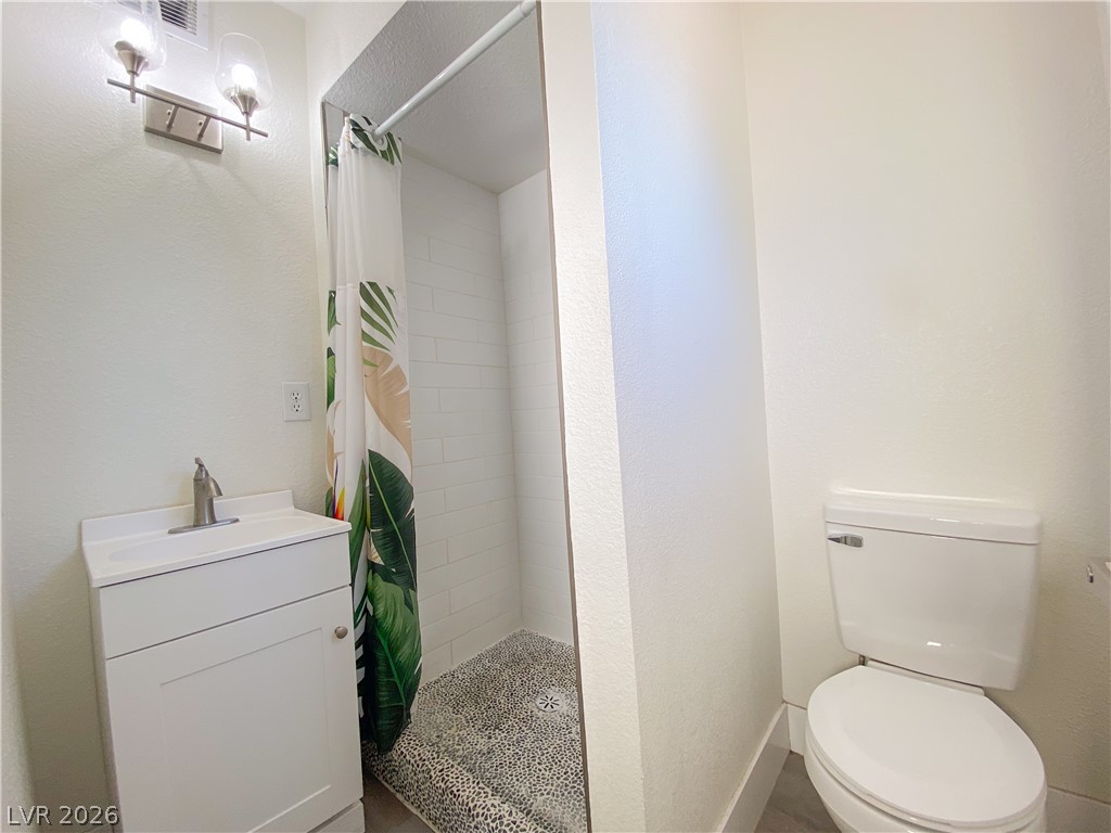 5224 Glen Eagles Lane Las Vegas NV 89108