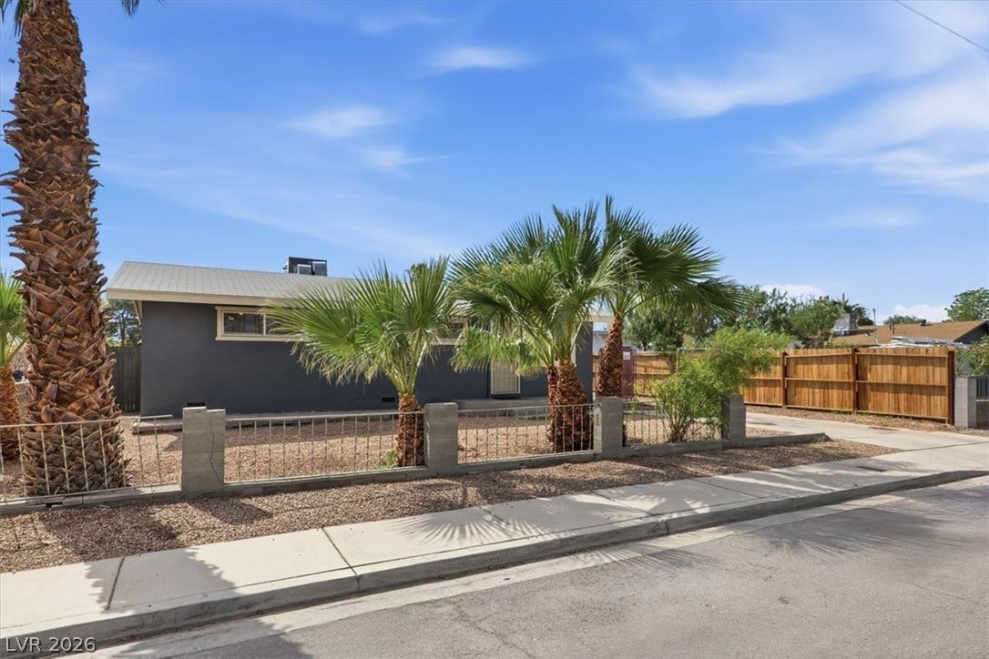 5875 Bunch Street Las Vegas NV 89122