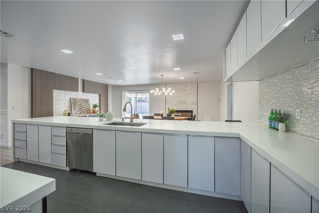 2221 Mohawk Street Las Vegas NV 89146