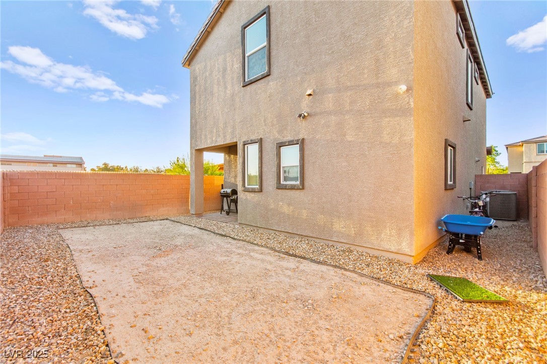 4057 Pioneer Ridge Court Las Vegas NV 89115