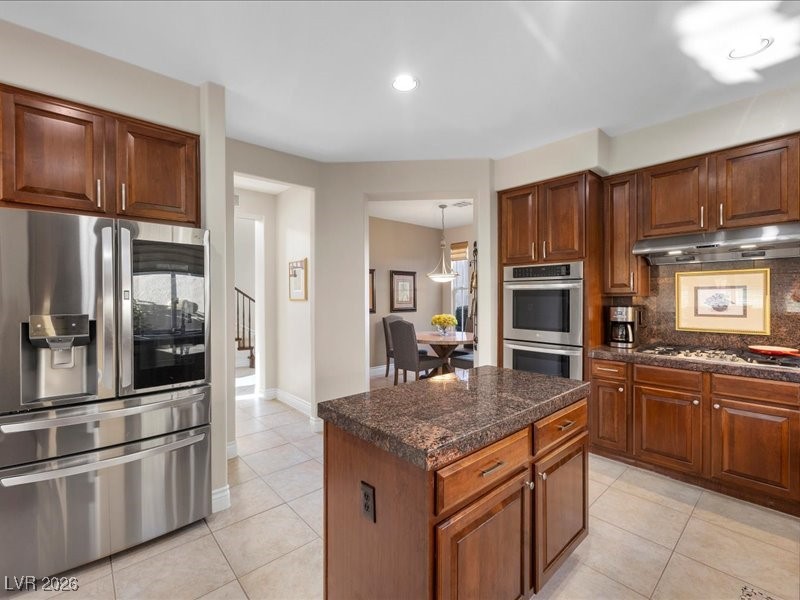 2933 Red Springs Drive Las Vegas NV 89135