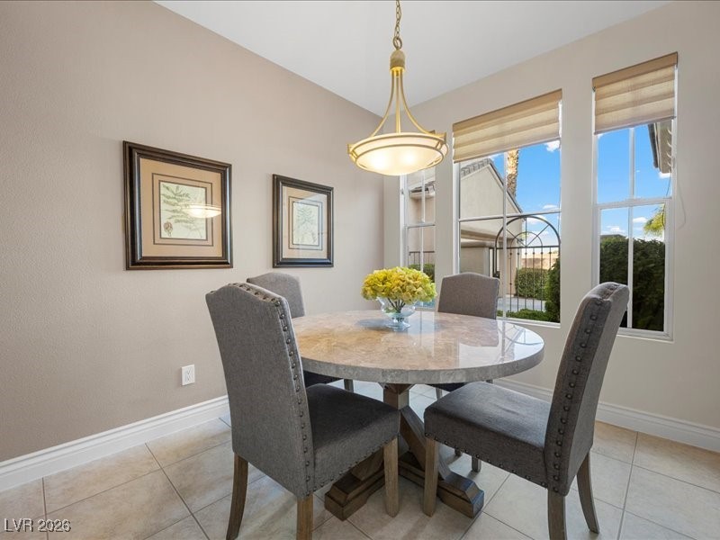 2933 Red Springs Drive Las Vegas NV 89135