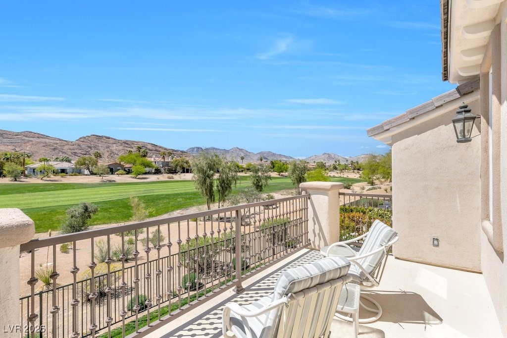 2933 Red Springs Drive Las Vegas NV 89135