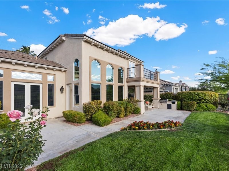 2933 Red Springs Drive Las Vegas NV 89135