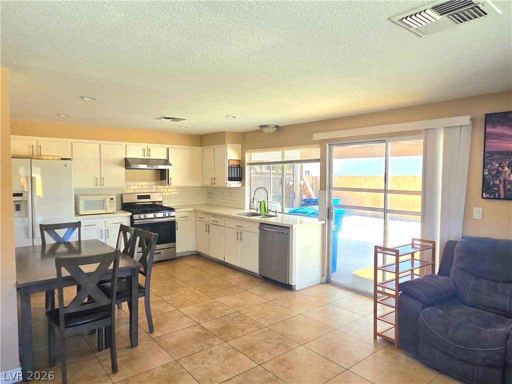 3648 Bronco Road Las Vegas NV 89103