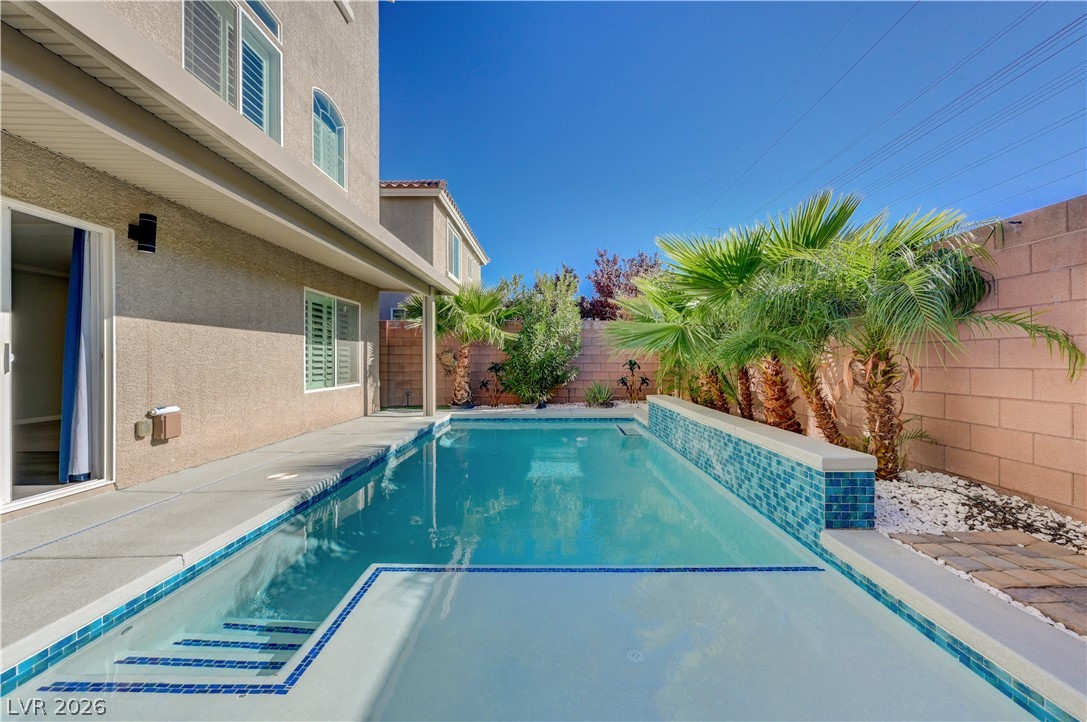 5697 Graystone Ridge Avenue Las Vegas NV 89141