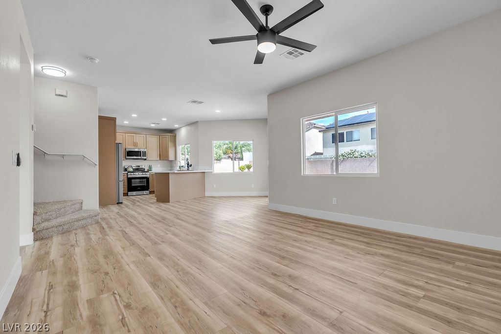 9004 Loggers Mill Avenue Las Vegas NV 89143