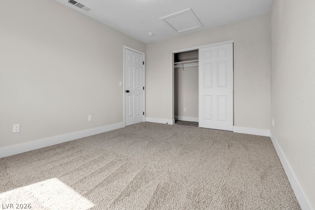 9004 Loggers Mill Avenue Las Vegas NV 89143