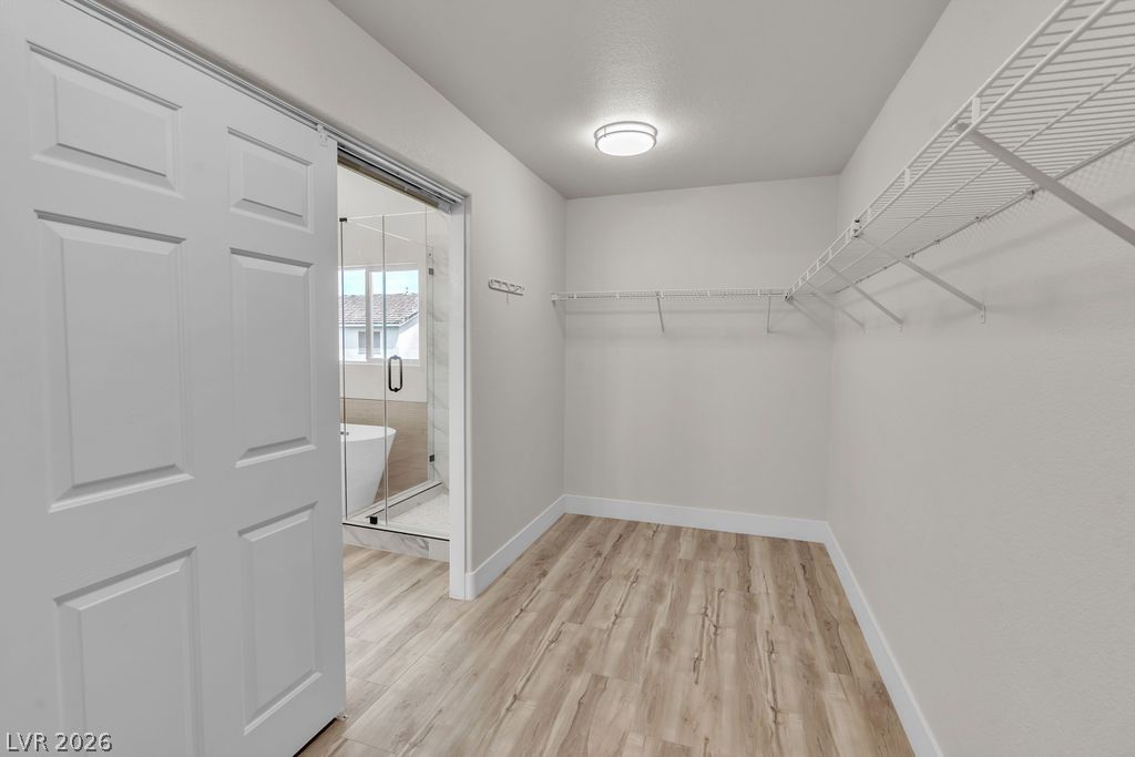 9004 Loggers Mill Avenue Las Vegas NV 89143