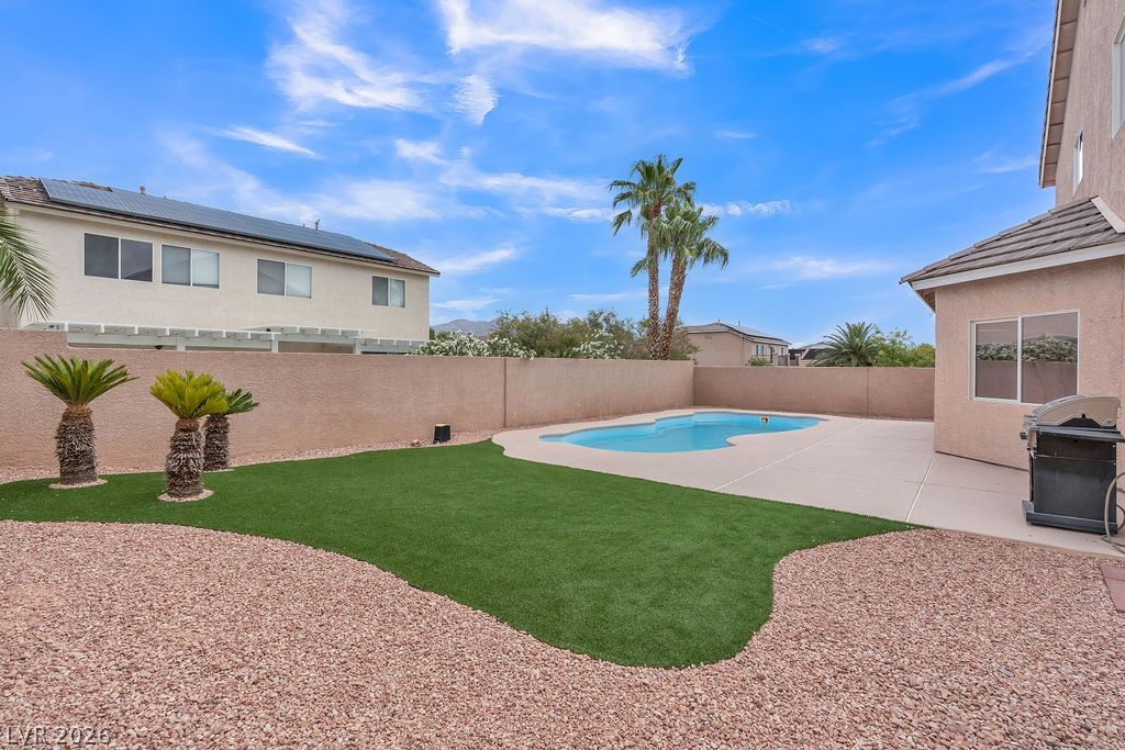 9004 Loggers Mill Avenue Las Vegas NV 89143