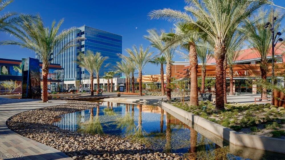 1548 Song Lark Lane Las Vegas NV 89138