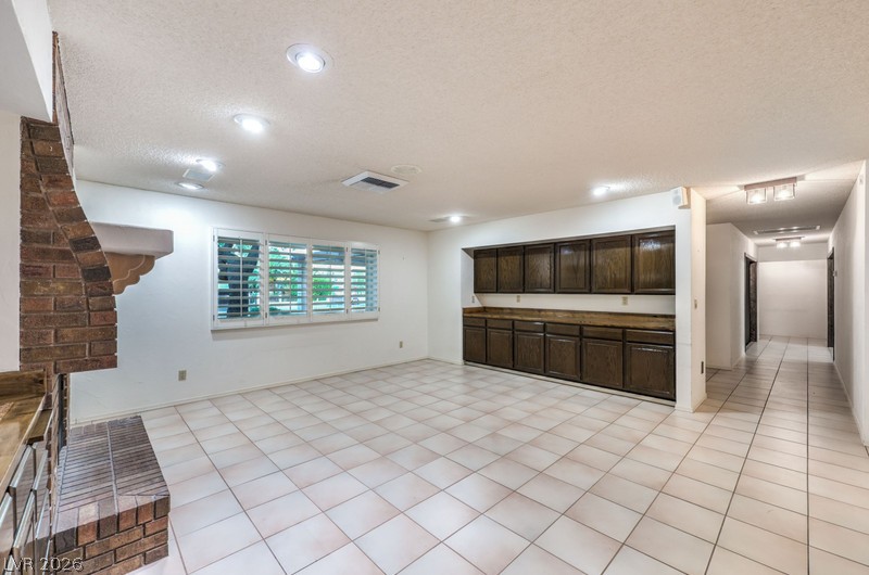 2135 South Cimarron Road Las Vegas NV 89117