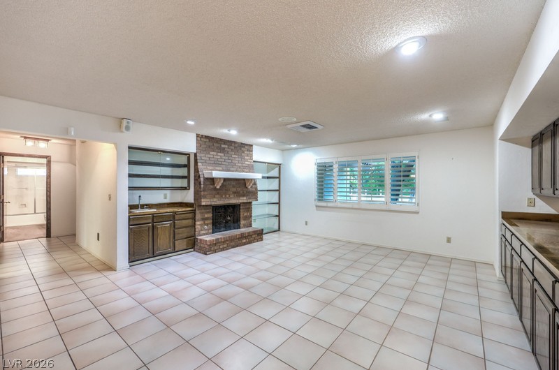 2135 South Cimarron Road Las Vegas NV 89117
