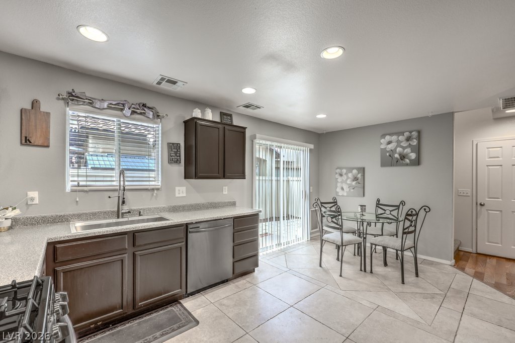 10669 Pueblo Springs Street Las Vegas NV 89183
