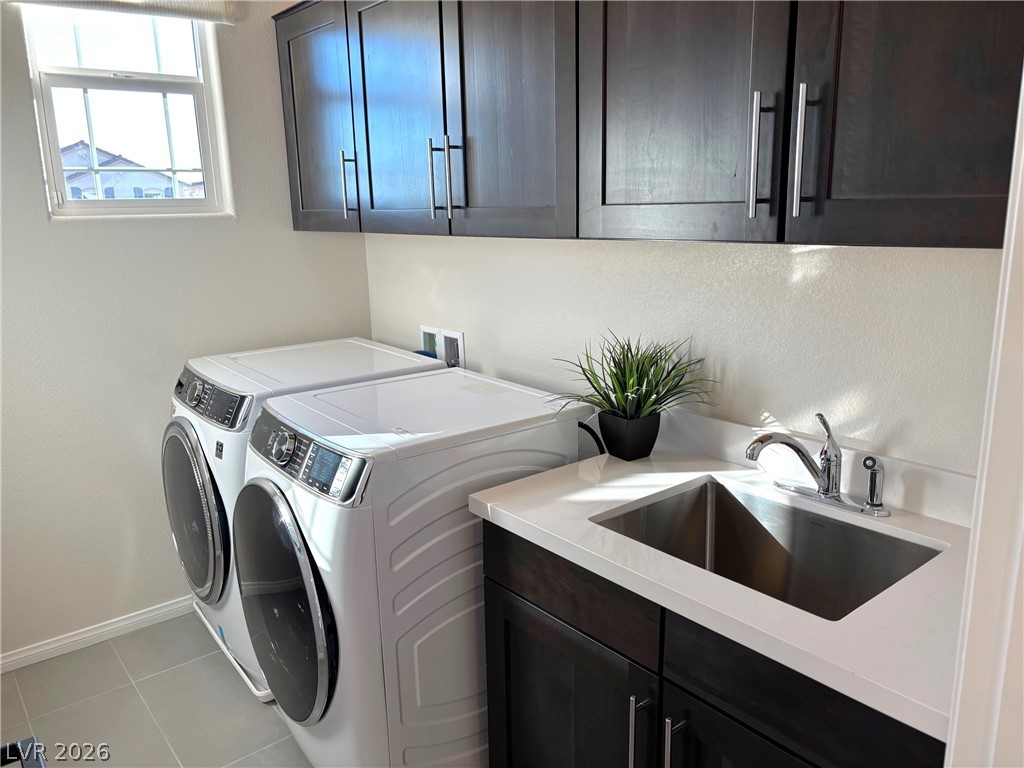 938 Hunter Shores Avenue North Las Vegas NV 89084