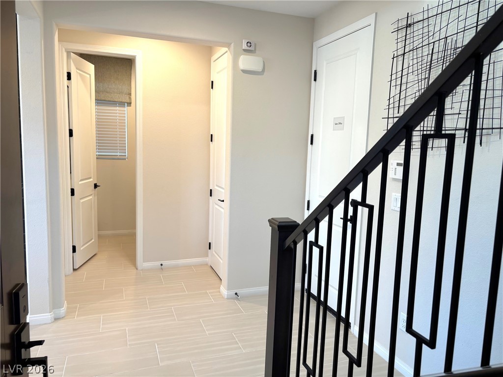 938 Hunter Shores Avenue North Las Vegas NV 89084