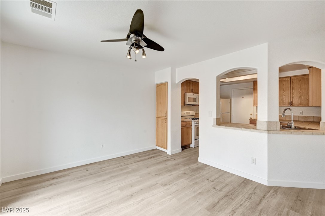 8414 Montana Stream Avenue Las Vegas NV 89113