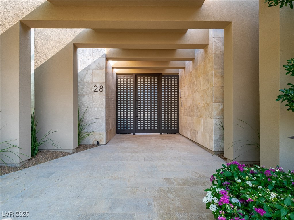28 Painted Feather Way Las Vegas NV 89135