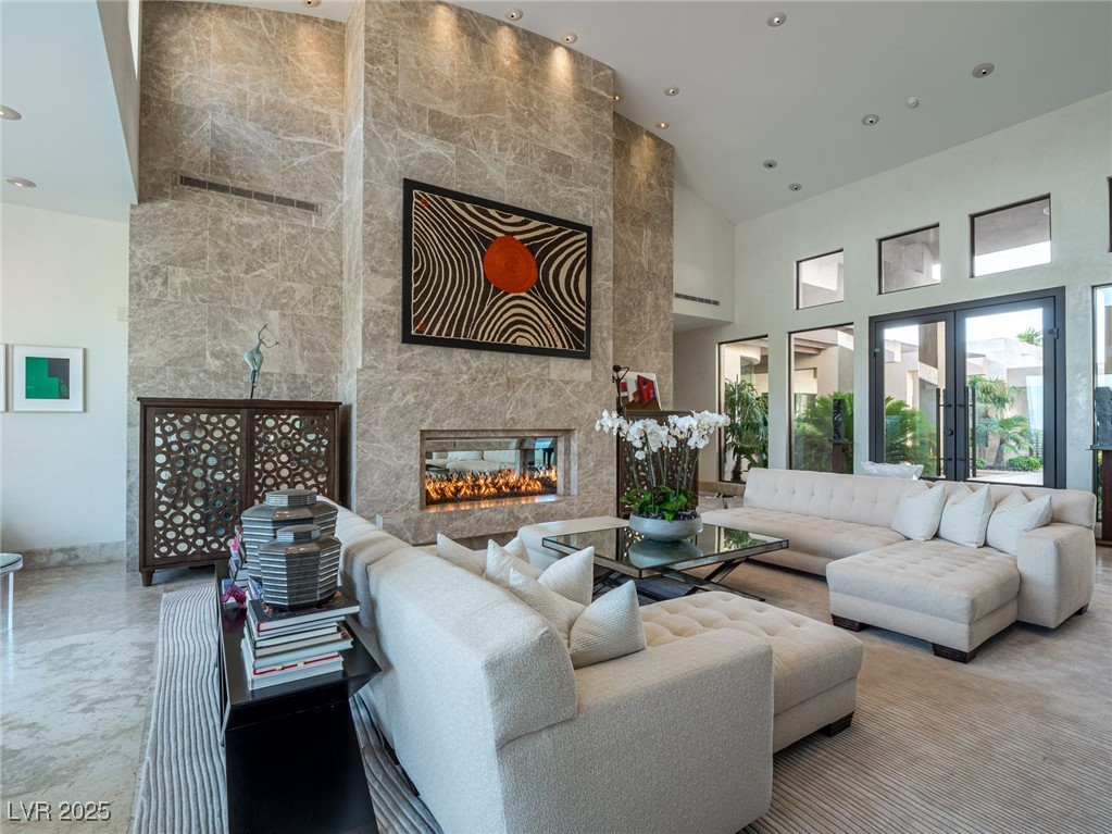 28 Painted Feather Way Las Vegas NV 89135