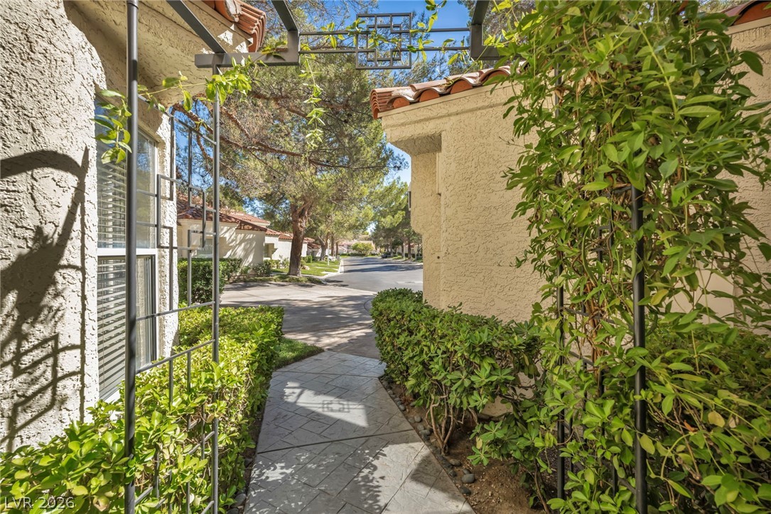 6954 Emerald Springs Lane Las Vegas NV 89113