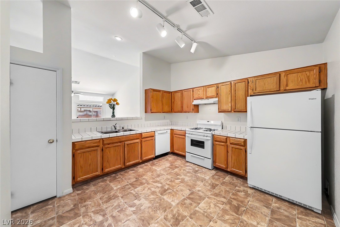 124 Painted Valley Street Henderson NV 89074