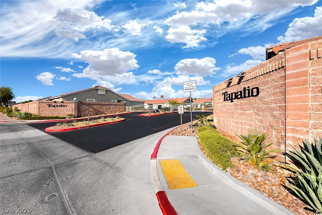 124 Painted Valley Street Henderson NV 89074