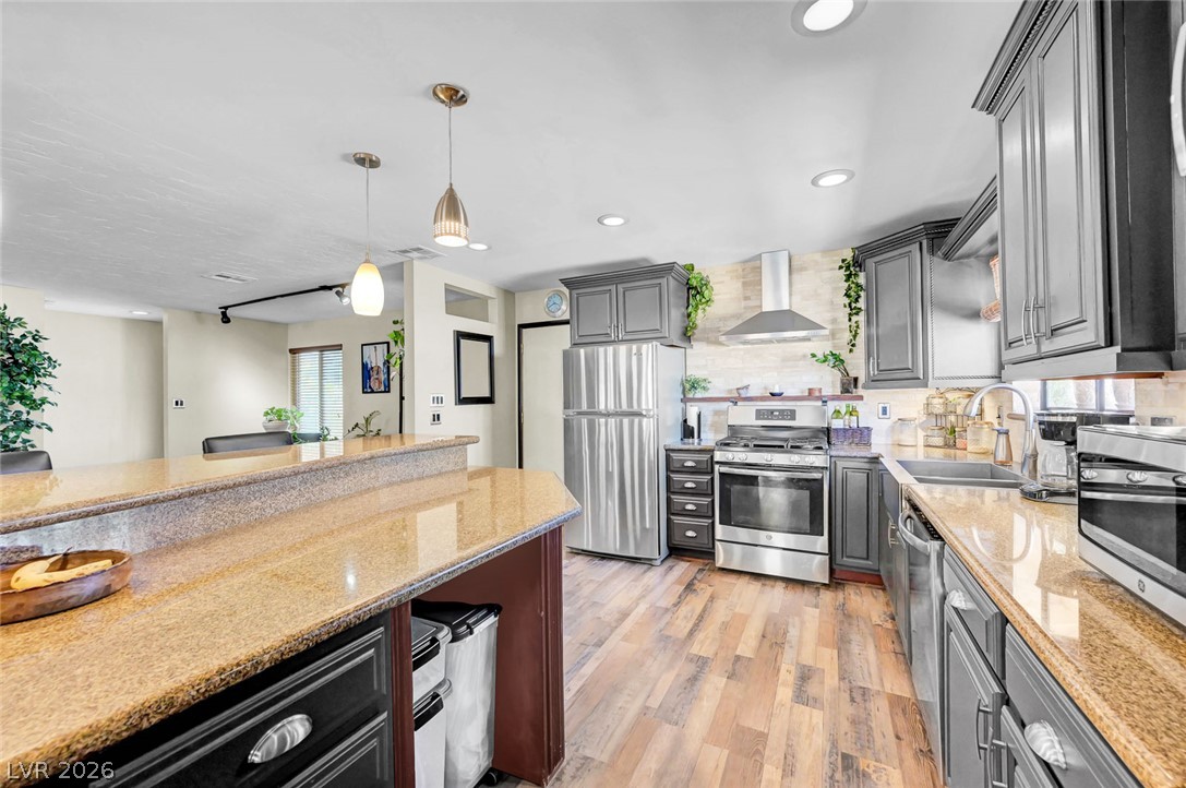 3949 Brighthill Avenue Las Vegas NV 89121