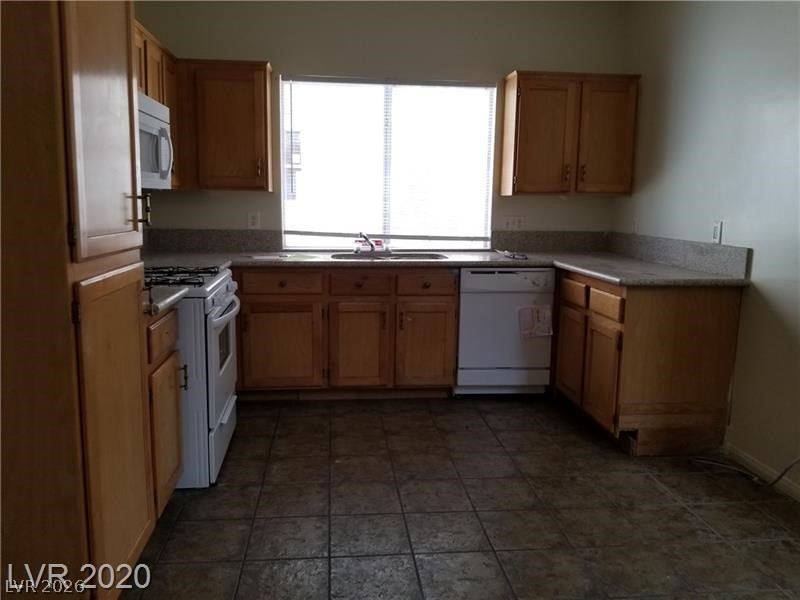 9937 La Paca Avenue Las Vegas NV 89117