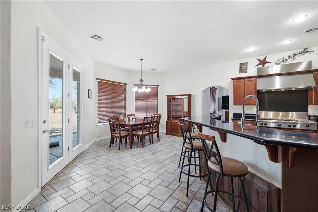 3890 Oakleaf Avenue Pahrump NV 89048