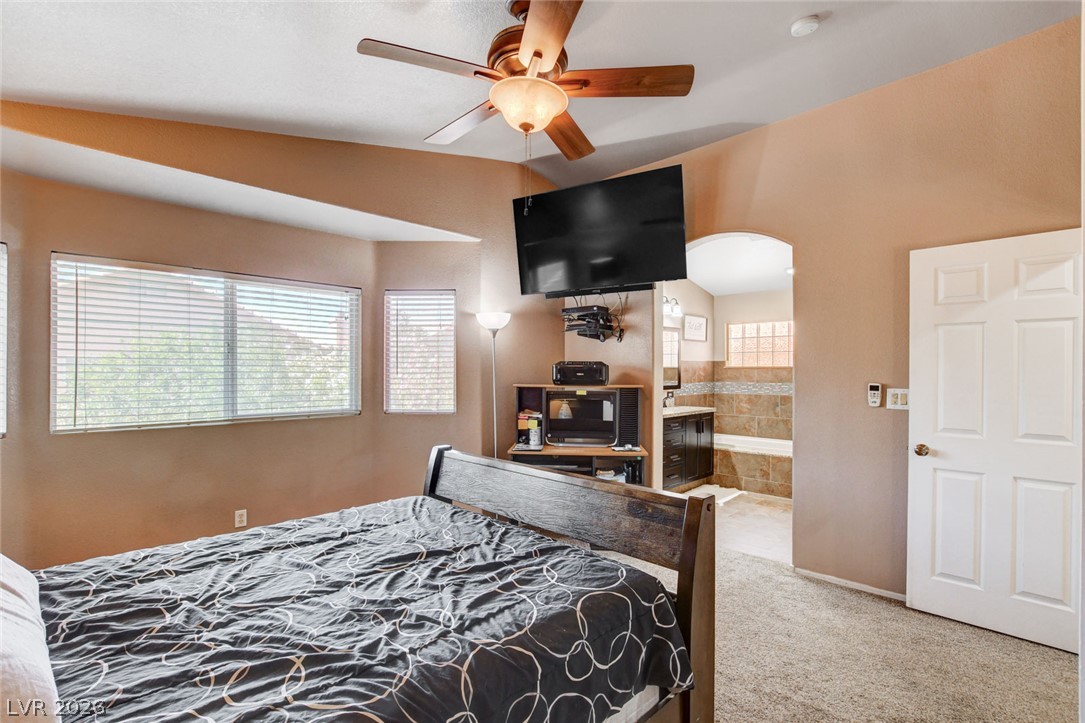 9364 Warm Waters Avenue Las Vegas NV 89129