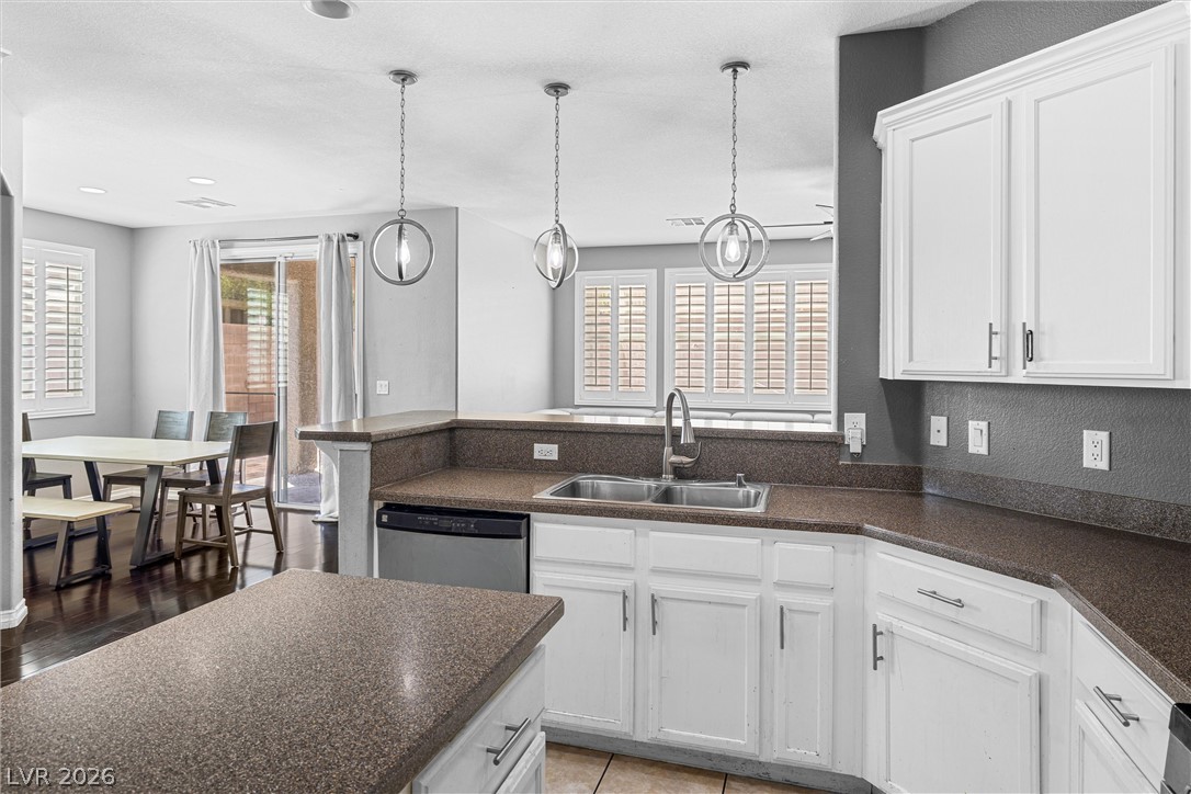 6297 Whispering Creek Street Las Vegas NV 89148