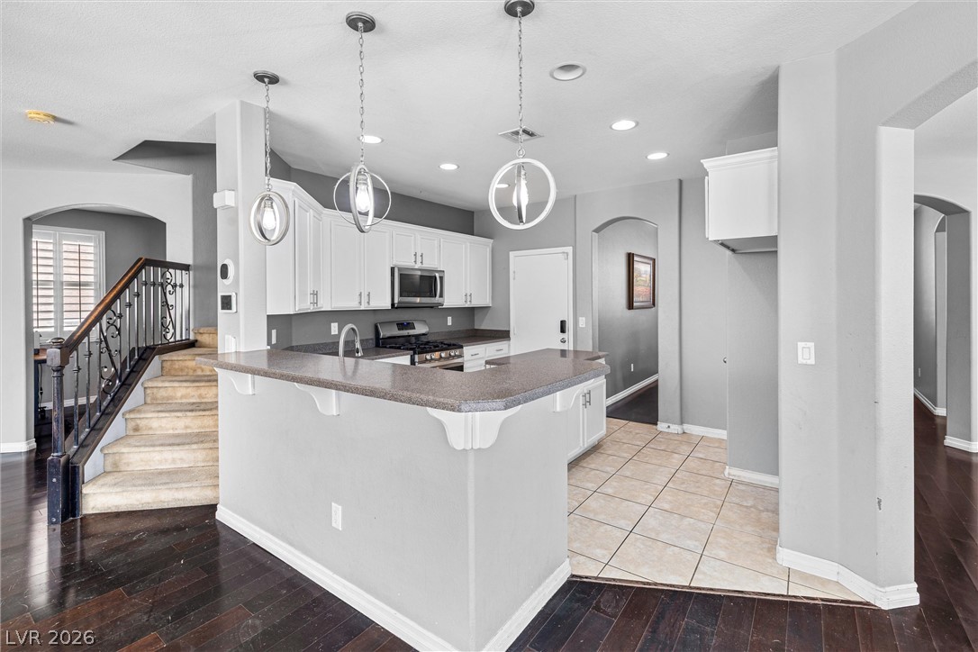 6297 Whispering Creek Street Las Vegas NV 89148