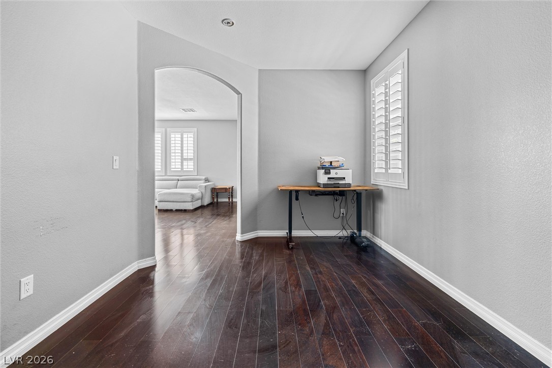 6297 Whispering Creek Street Las Vegas NV 89148