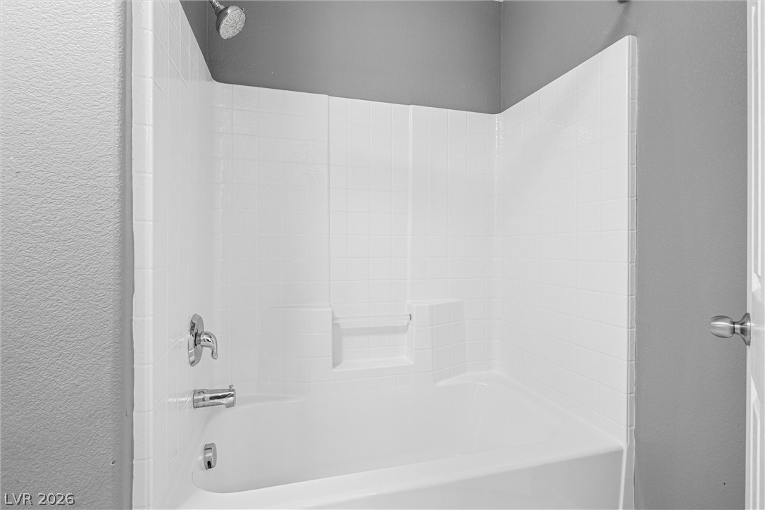 6297 Whispering Creek Street Las Vegas NV 89148
