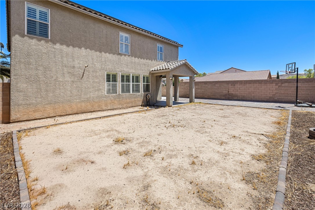 6297 Whispering Creek Street Las Vegas NV 89148