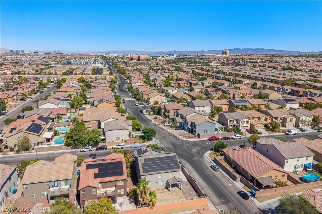 6297 Whispering Creek Street Las Vegas NV 89148