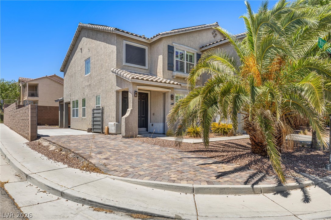 6297 Whispering Creek Street Las Vegas NV 89148