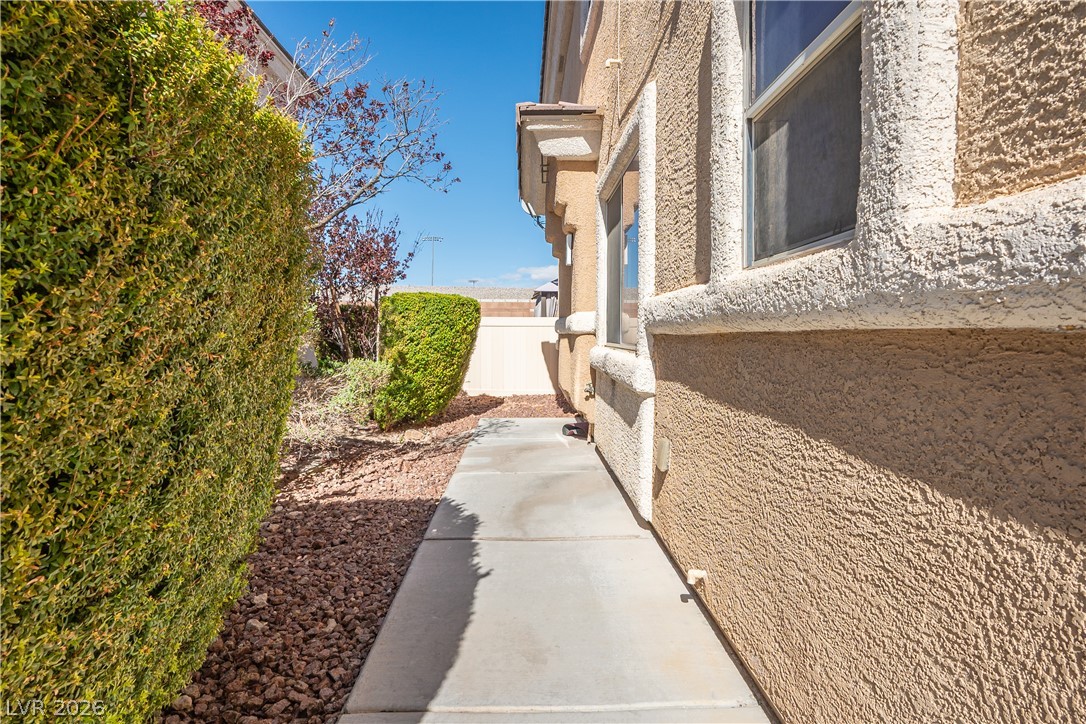 6665 Lookout Lodge Lane 3 North Las Vegas NV 89084