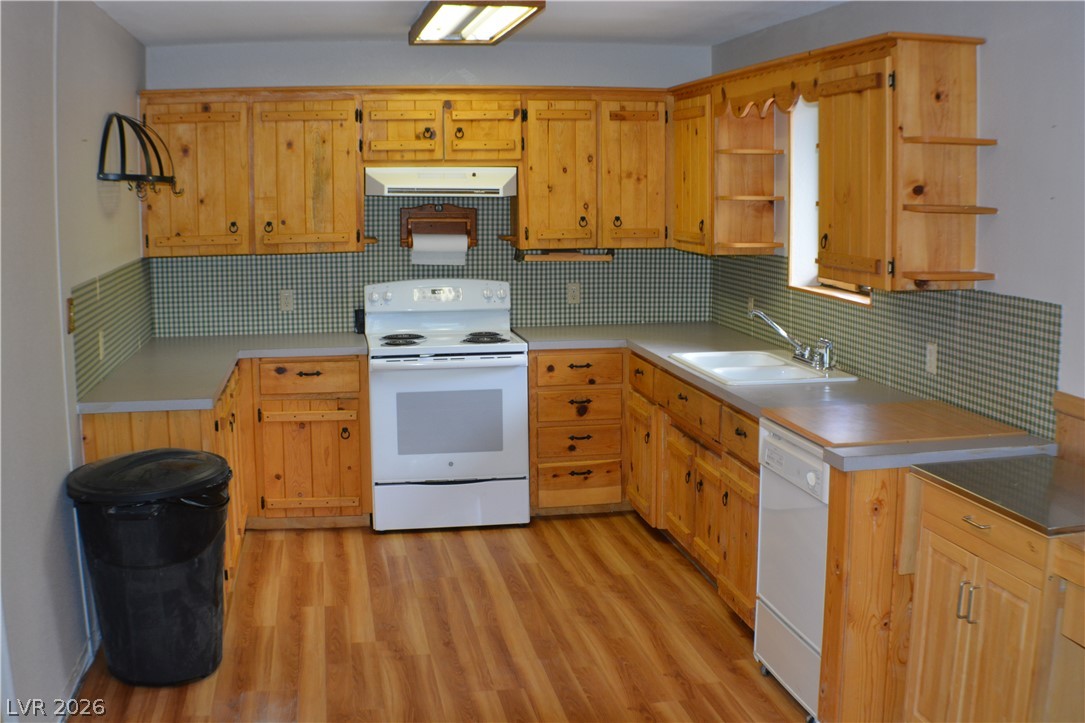 1321 Trout Canyon Pahrump NV 89061