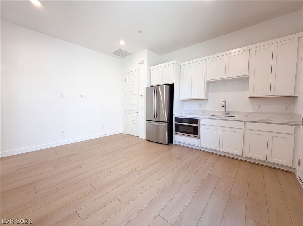 8239 Gusty Brook Street Las Vegas NV 89113