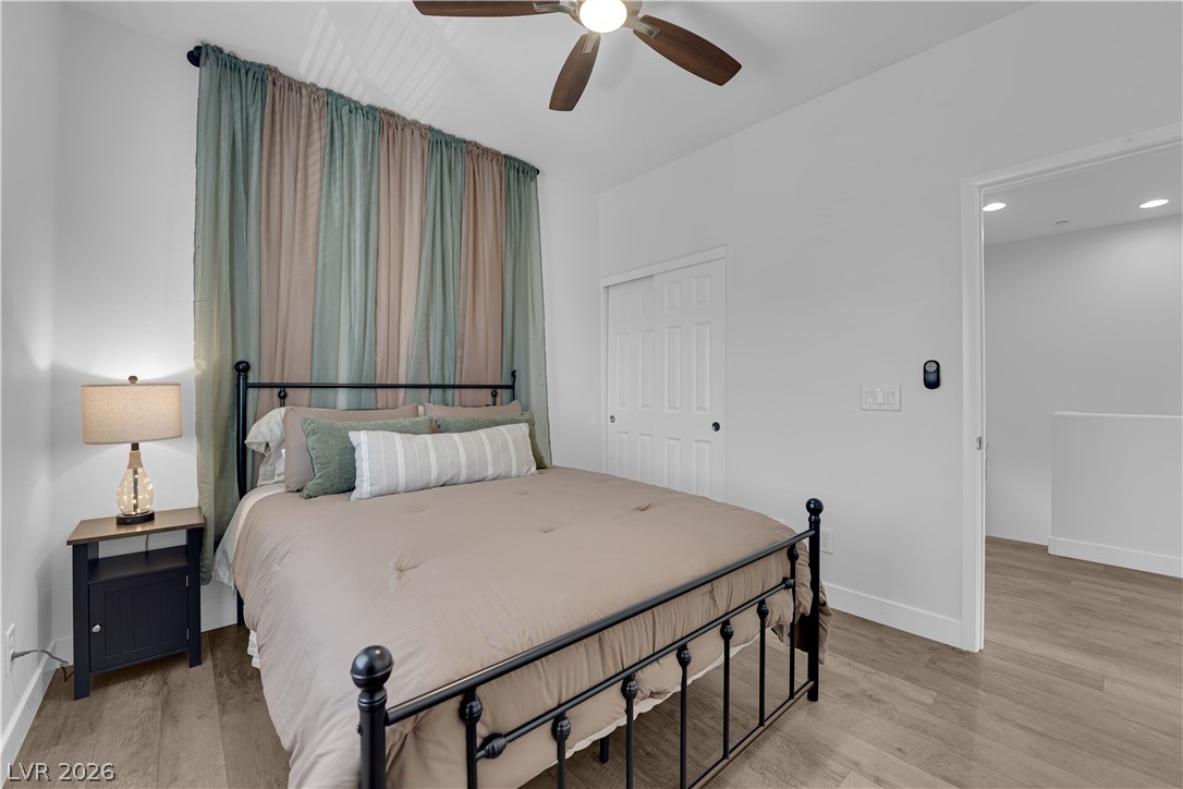6489 Burns Allen Avenue 102 Las Vegas NV 89122