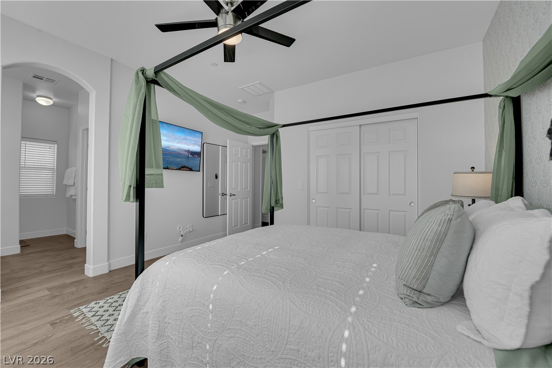 6489 Burns Allen Avenue 102 Las Vegas NV 89122