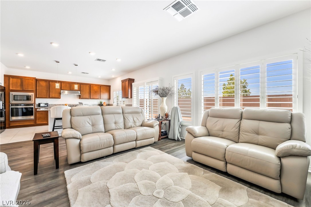7255 Bold Rock Avenue Las Vegas NV 89113